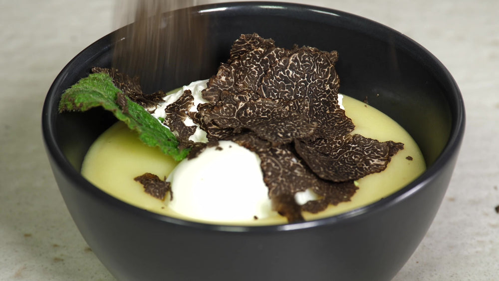 Parmentier with eggs and Black Truffle