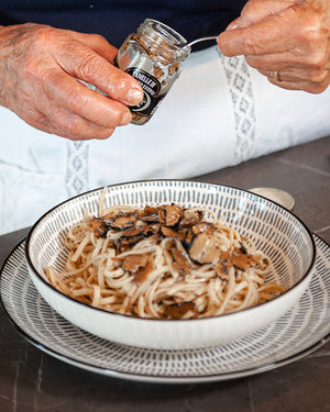 BLACK SUMMER TRUFFLE SLICES
