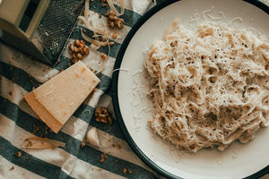 SUMMER TRUFFLE CREAM WITH CHEESE & PEPPER