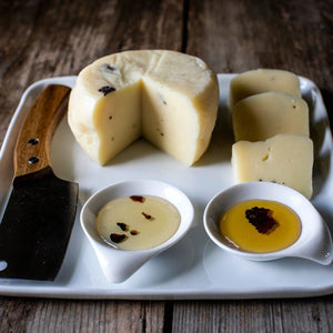 honey with truffle with cheese