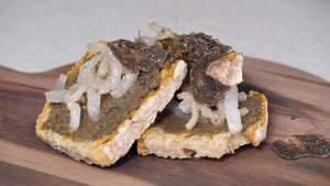 toasted bread with truffle cream and lardo